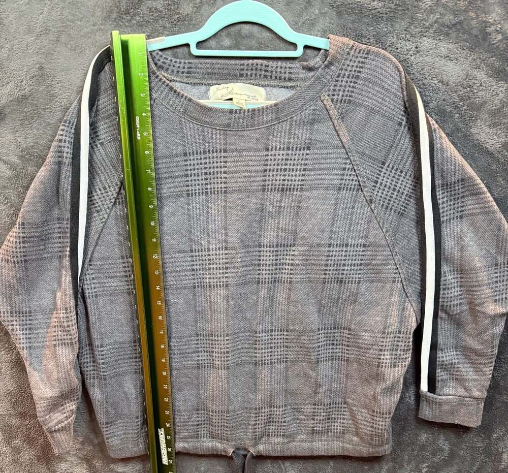 Vintage Havana Sweatshirt Size L Plaid Gray Raglan Sleeve Crewneck